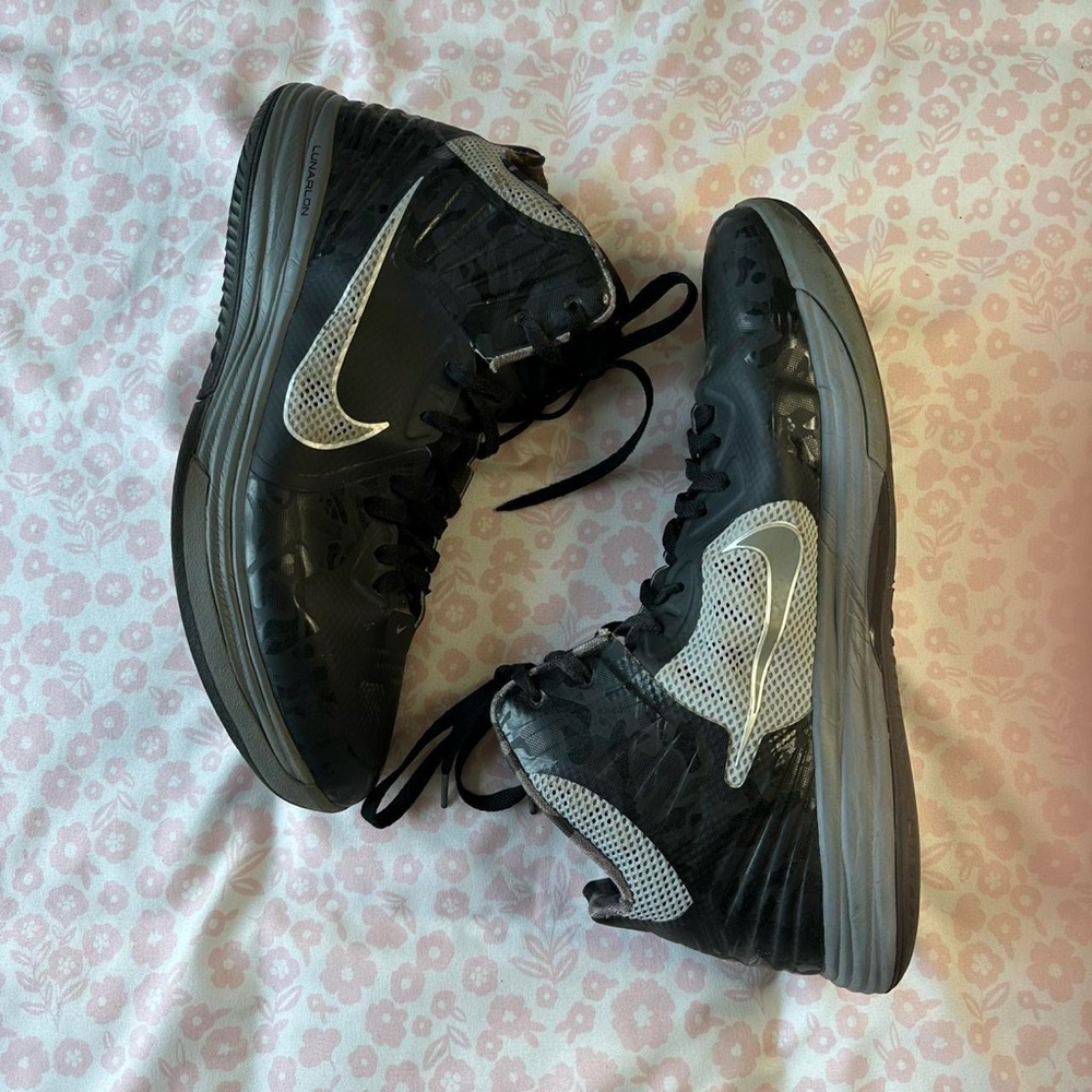 Men’s Nike Lunarlon Hyperfuse Basketball Trainers